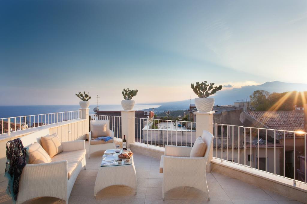 La Malandrina - Apartments & Suites Taormina Værelse billede